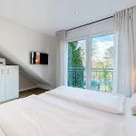 Haus Am Siel 01 *