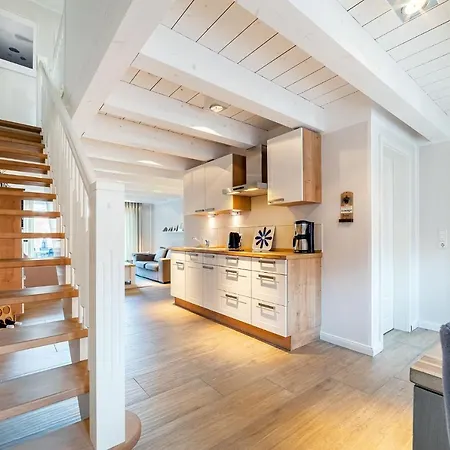 Haus Am Siel 01, Zentral Mit Eigenem Steg Greetsiel