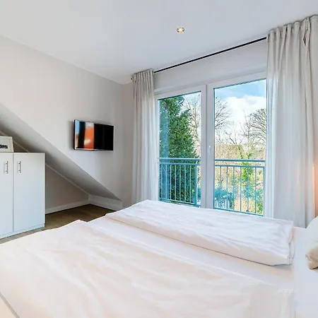 Haus Am Siel 01 *